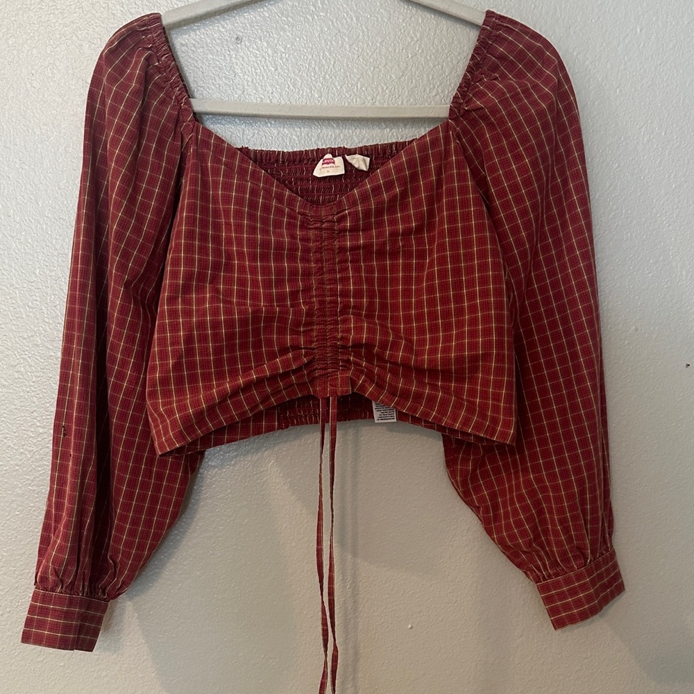 Levi’s Crop Off the Shoulder Top in Red Plaid